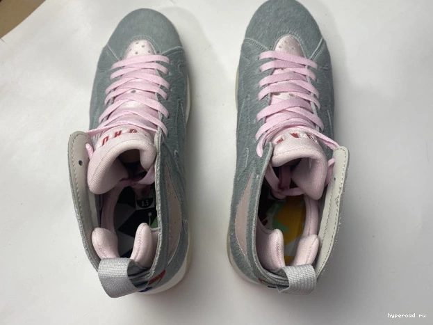 Retro Grey Neutral Air Jordan CT8528-002 7 0702